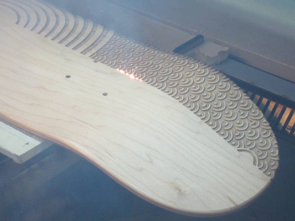 720 Yin Yang Laser Engraving of Skateboard